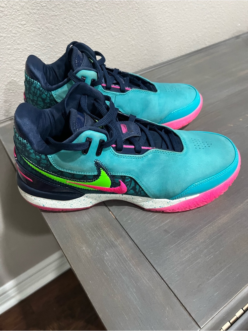 Nike Zoom LeBron NXXT Gen AMPD Basketball Sneakers Size: 10.5